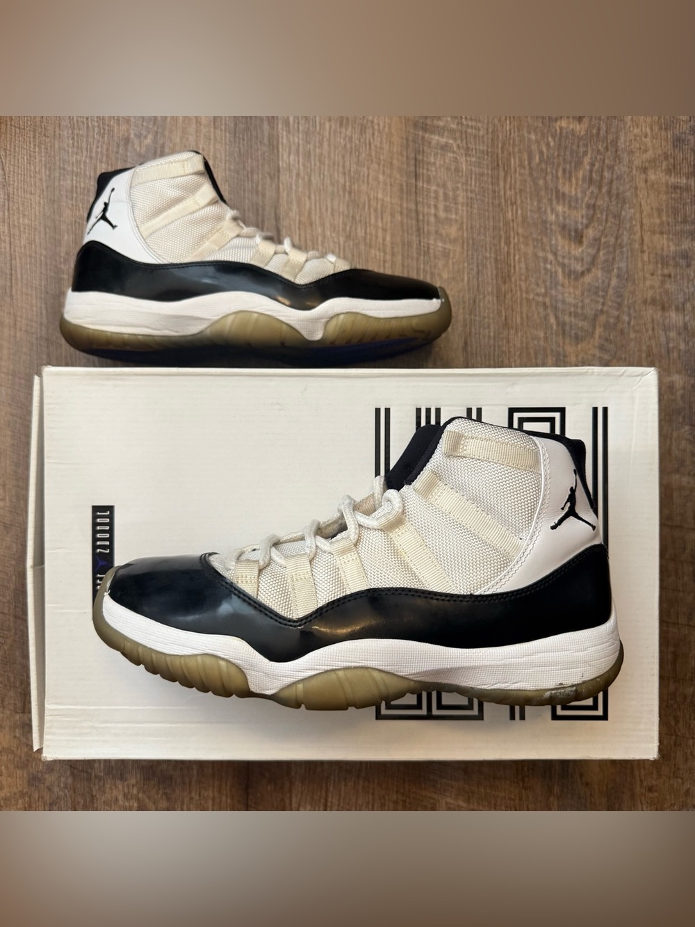 Nike Air Jordan 11 XI Retro Concord 2011 White Black